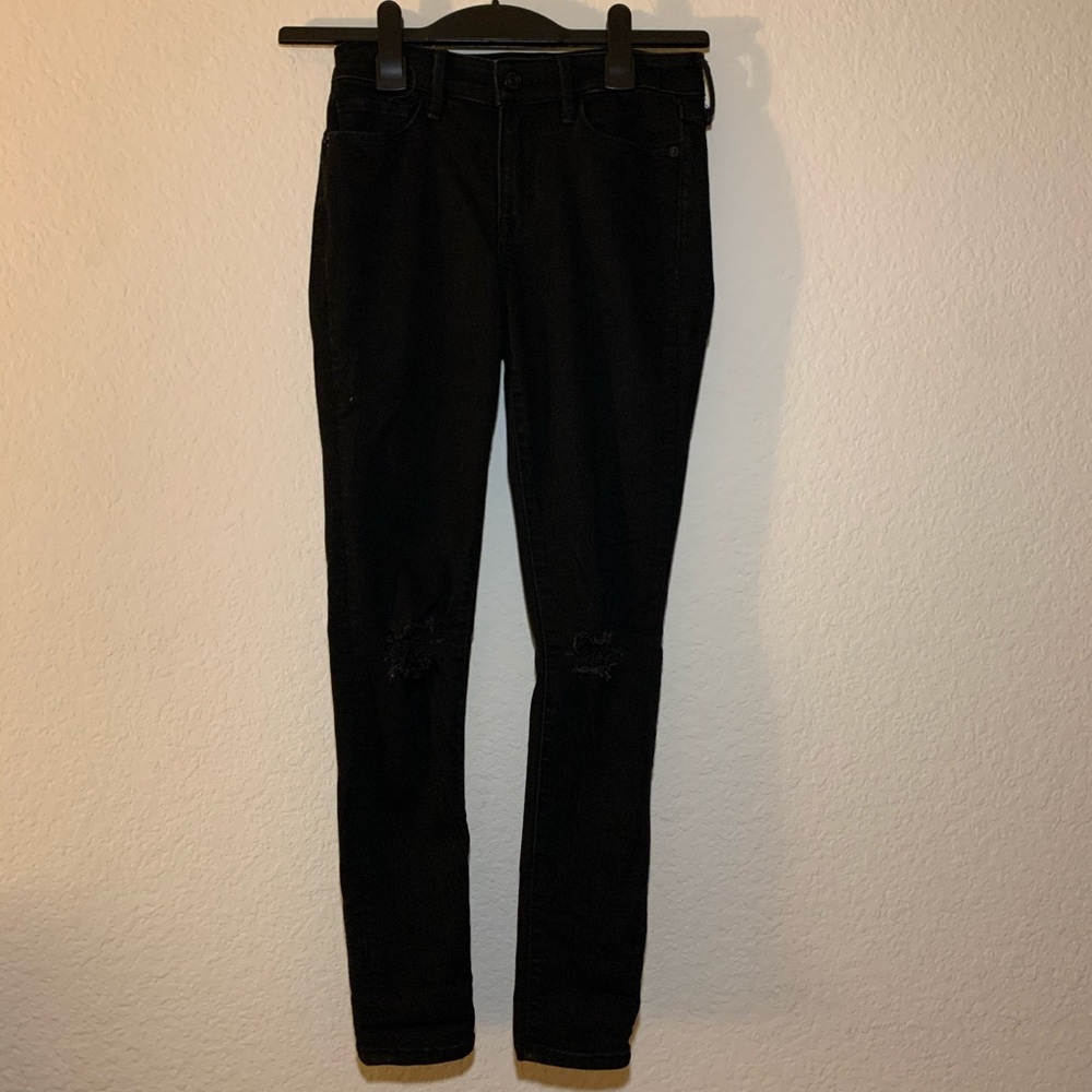 A&F Black Super Skinny Jeans